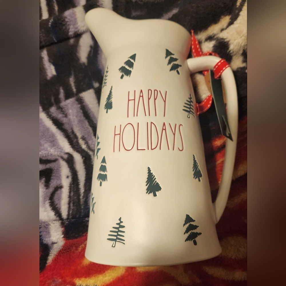 Nwot Rae Dunn Happy Holidays Pitcher Nwot